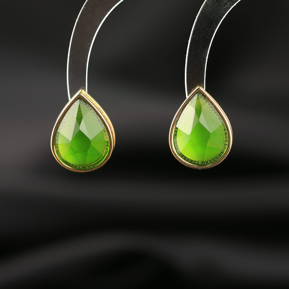 Micro inlaid water droplet zircon earrings for women plated with 18k gold