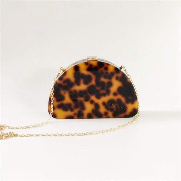 New Leopard Print Semicircle Acrylic Handbag For Ladies Fashion D-Word Dinner Bag Wedding Party Messenger Bag